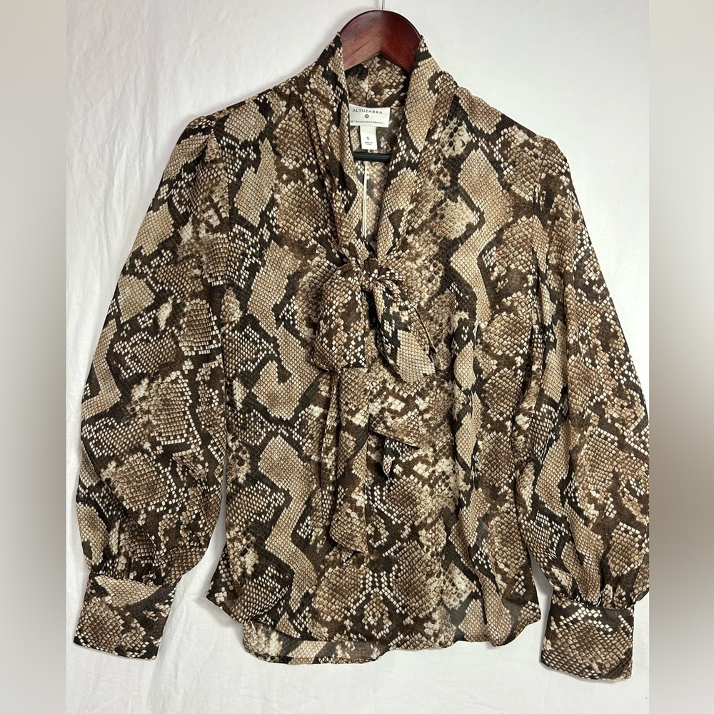 Altuzarra Woman’s blouse
